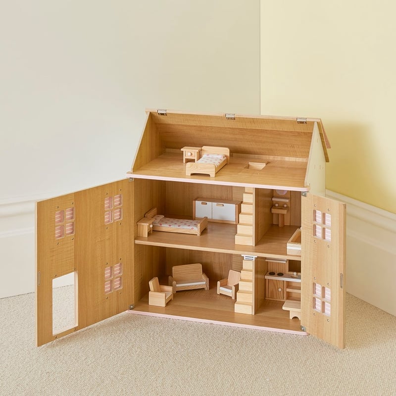 Olivia Doll House Collection