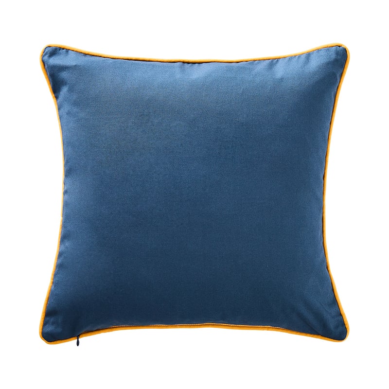 On The Road Classic Cushion