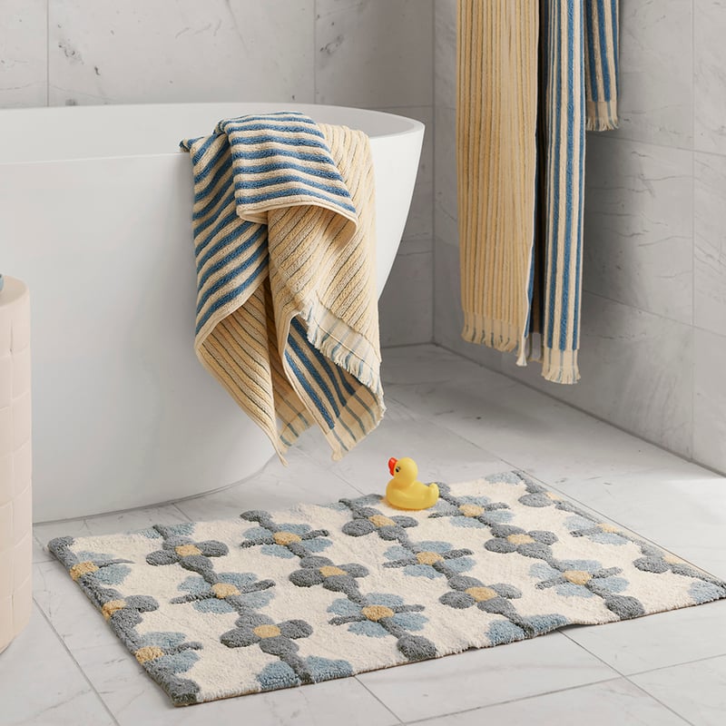 Cottage Natural & Chambray Blue Bath Mat