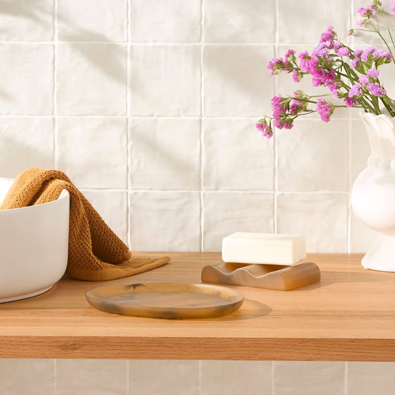Dahlia Amber Bathroom Accessories