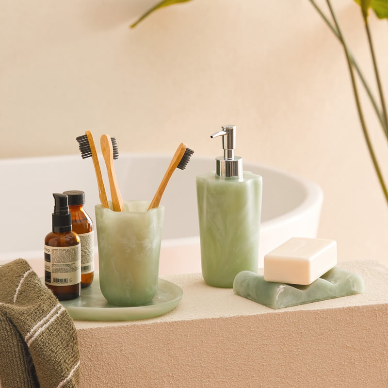 Dahlia Seafoam Bathroom Accessories