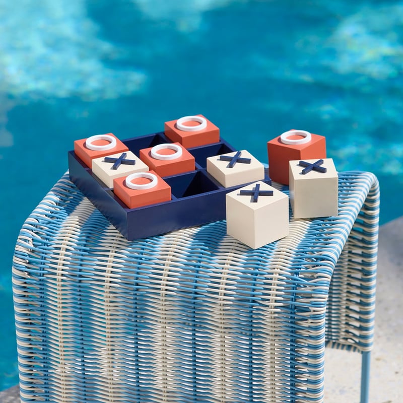 Noughts and Crosses Summer Game