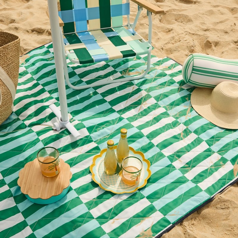 Green Stripe Cabana Umbrella Picnic Rug