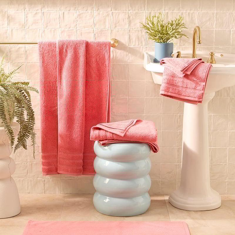 Flinders Strawberry Towel Range