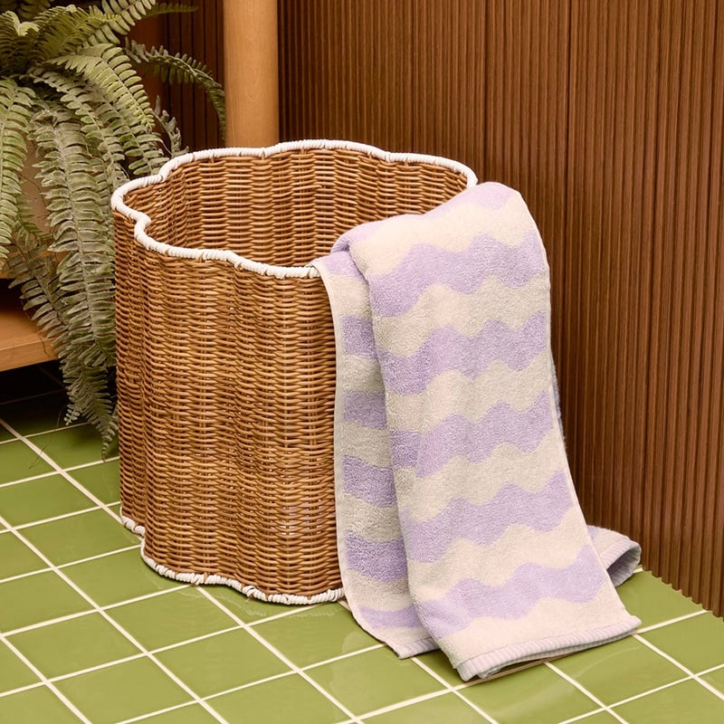 Wave Lilac Towel Range