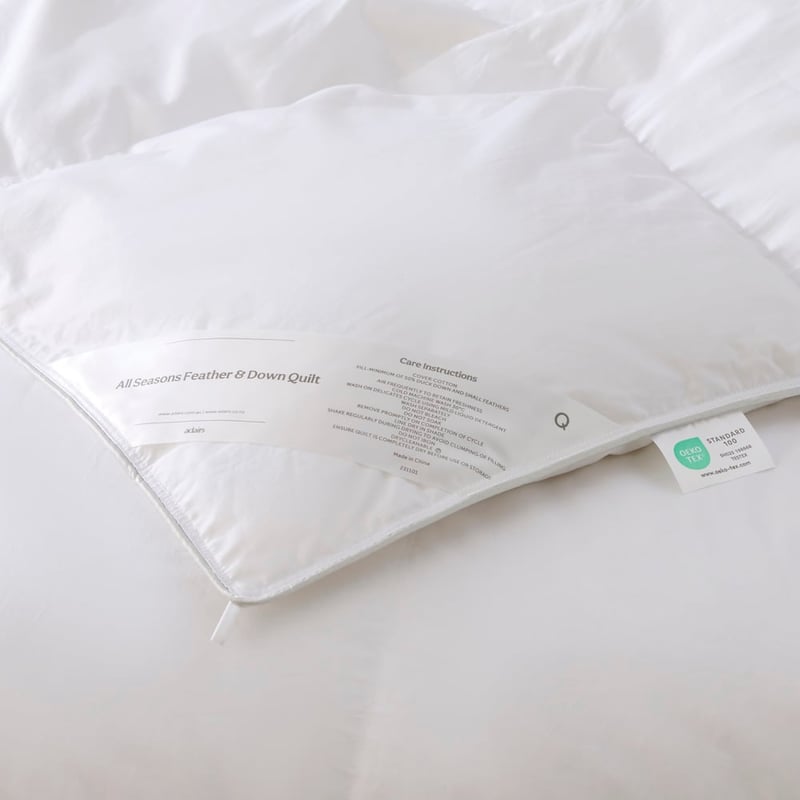 All Seasons Feather & Down Quilt