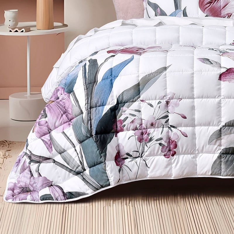 Carmela White Bedspread Set Separates