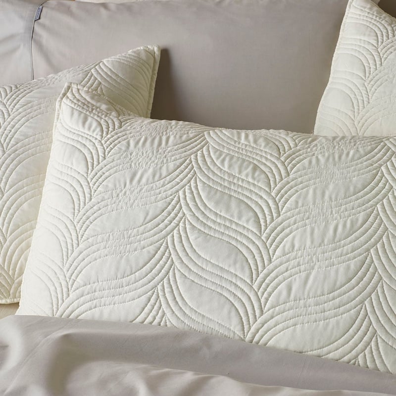 Kamala Cream Bedspread Set Separates