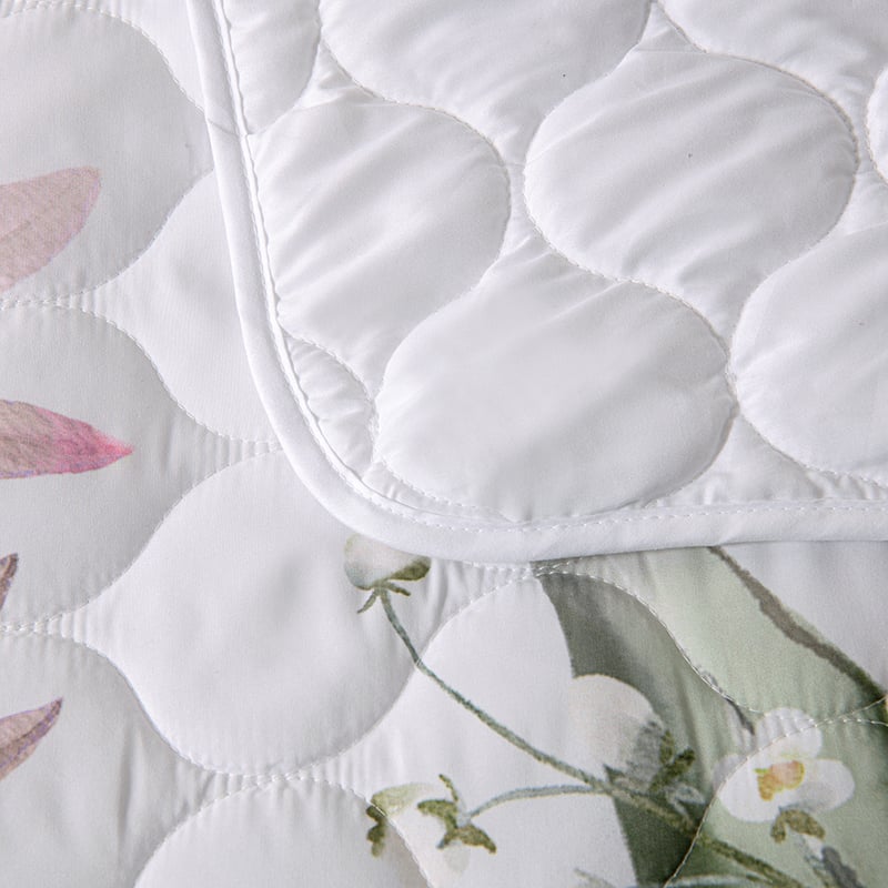 Lorna White Bedspread Set + Separates