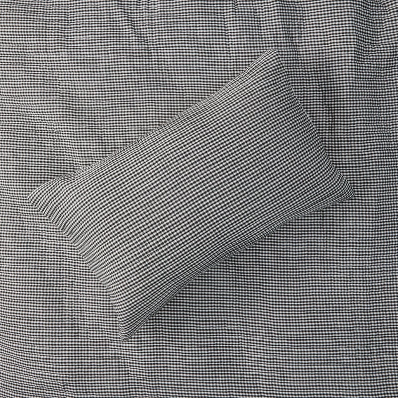 Jaye Black Gingham Quilted Quilt Cover Set