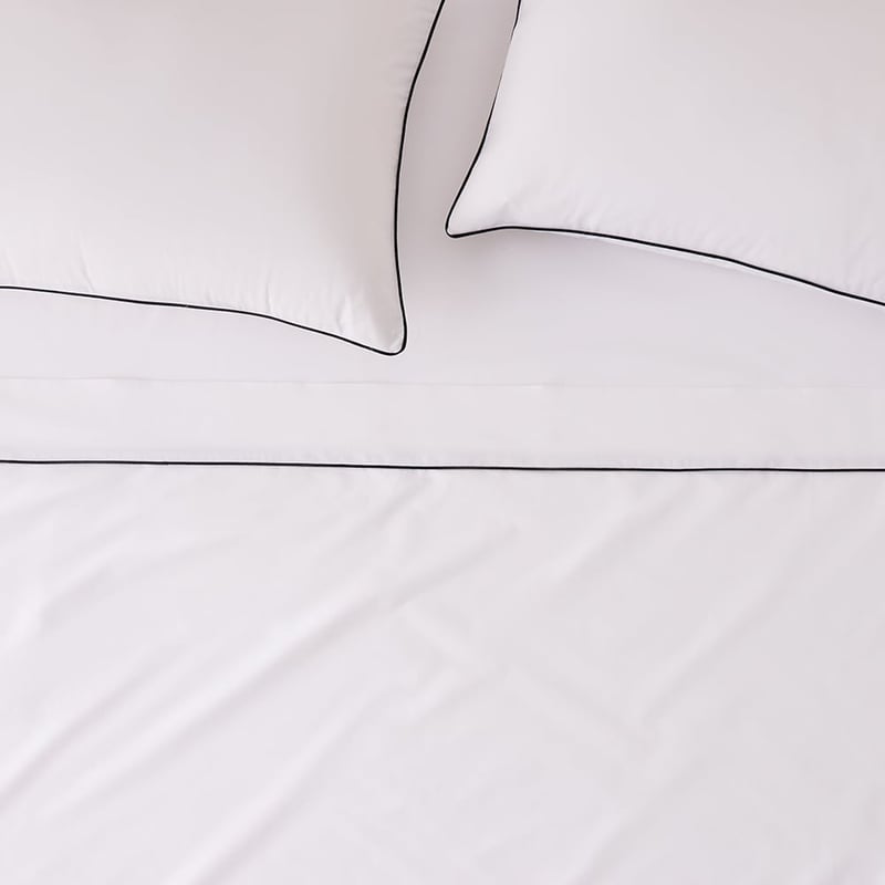 Piped Cotton White & Black Sheet Set