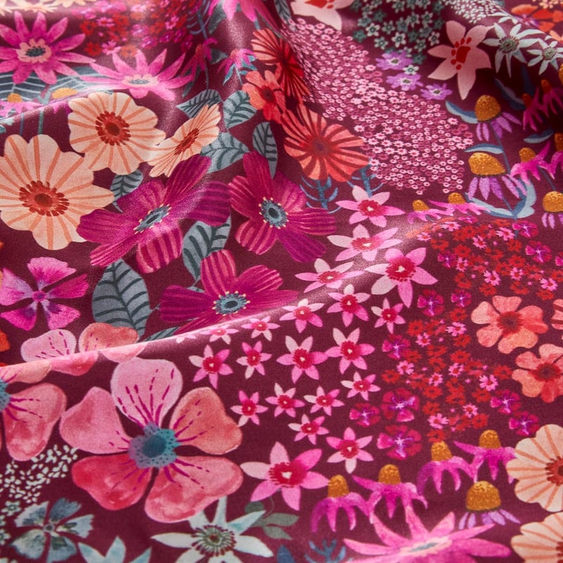 Berry Field Pure Silk Printed Pillowcase