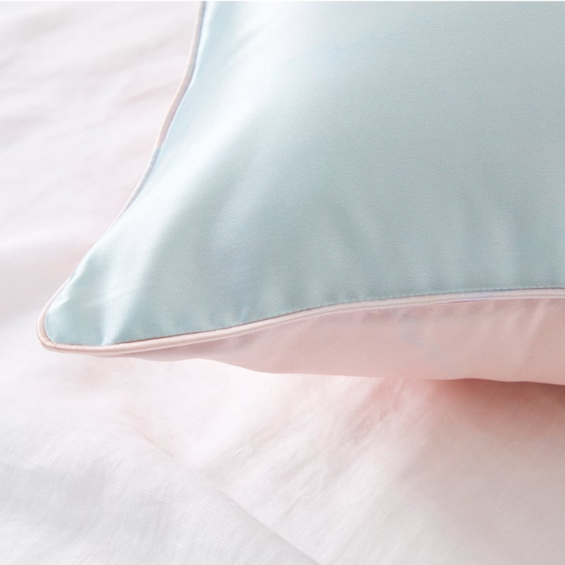 Blue Dreaming Pure Silk Printed Pillowcase