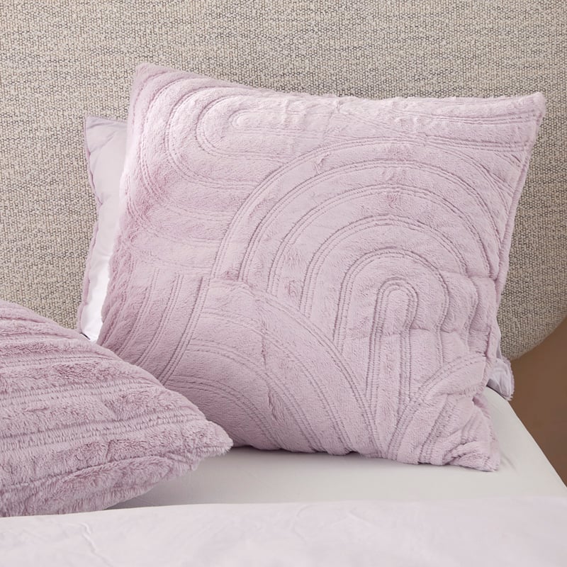 Horizon Faux Fur Lilac Hint Pillowcases