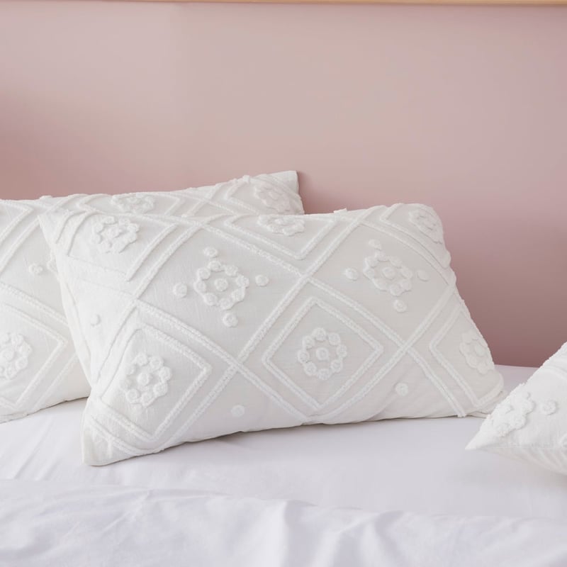 Anastasia White Tufted Quilt Cover Separates