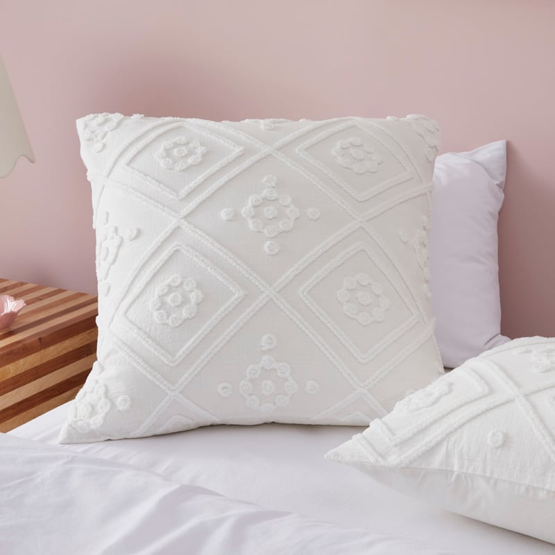 Anastasia White Tufted Quilt Cover Separates