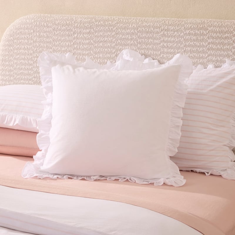 Ruffle Snow Pillowcases
