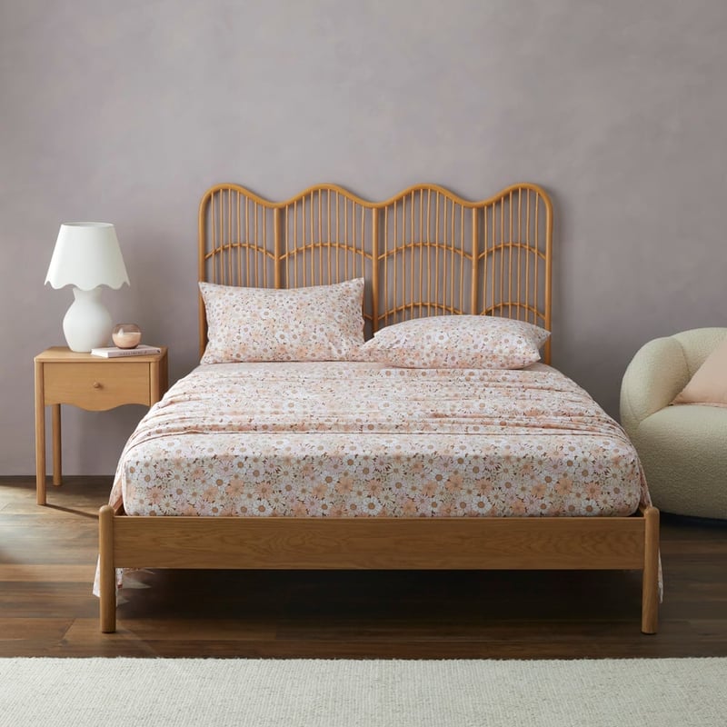 Flannelette Printed Daisy Fields Pink Sheet Set