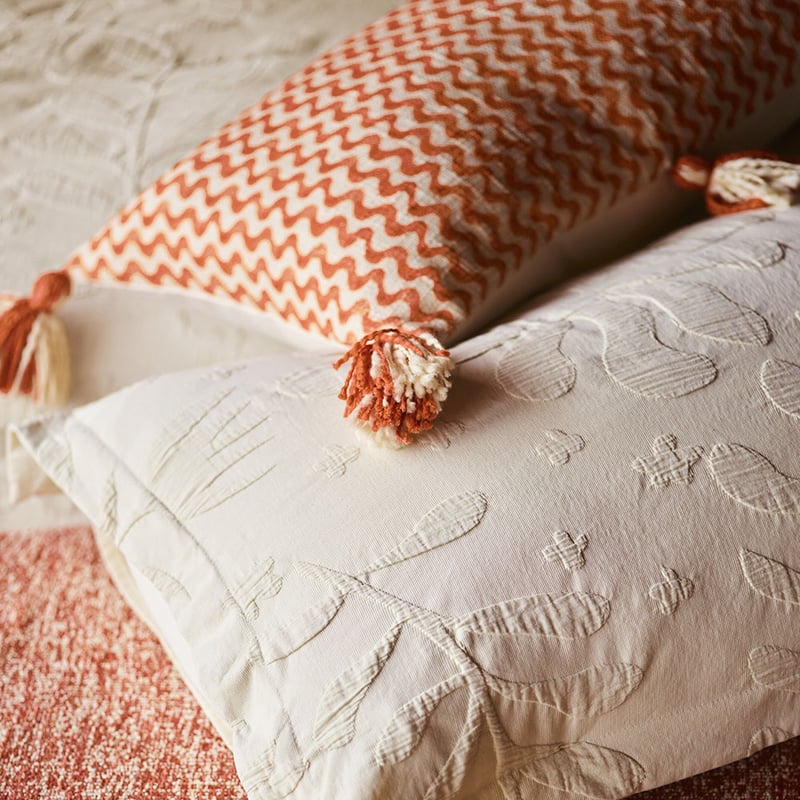 Imogen Off White Matelasse Pillowcases