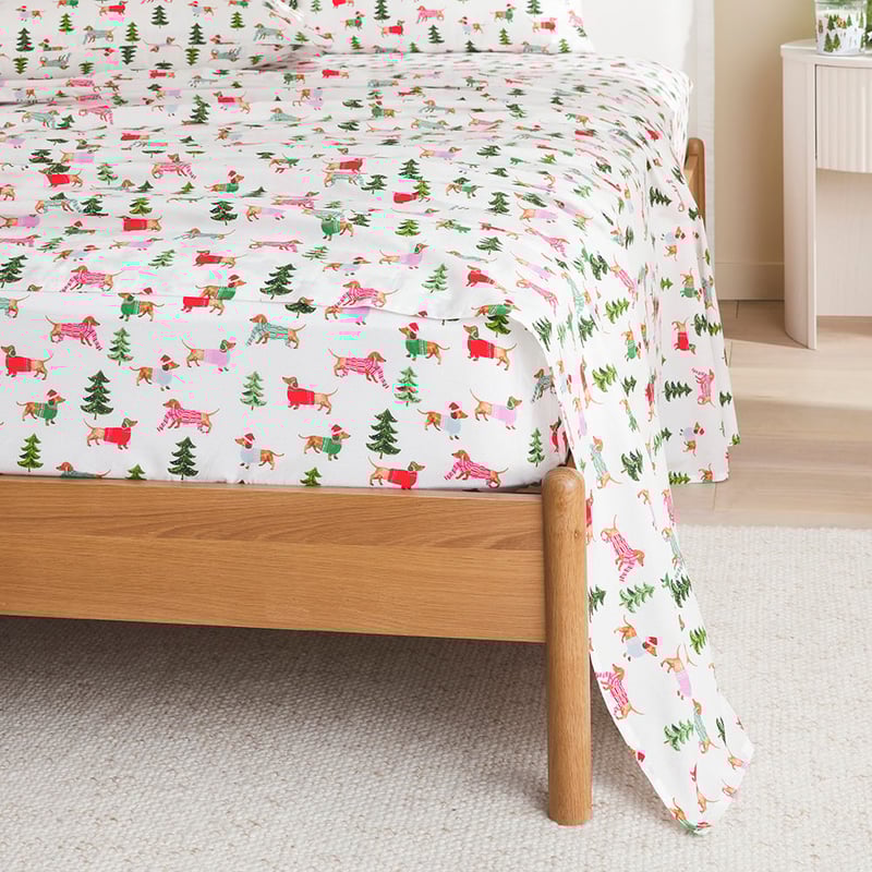Christmas Dachshund White Sheet Set