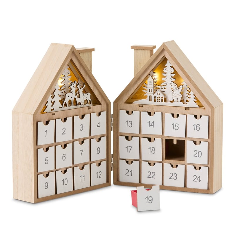 Festive Scenes Natural Coastal Advent Calendar