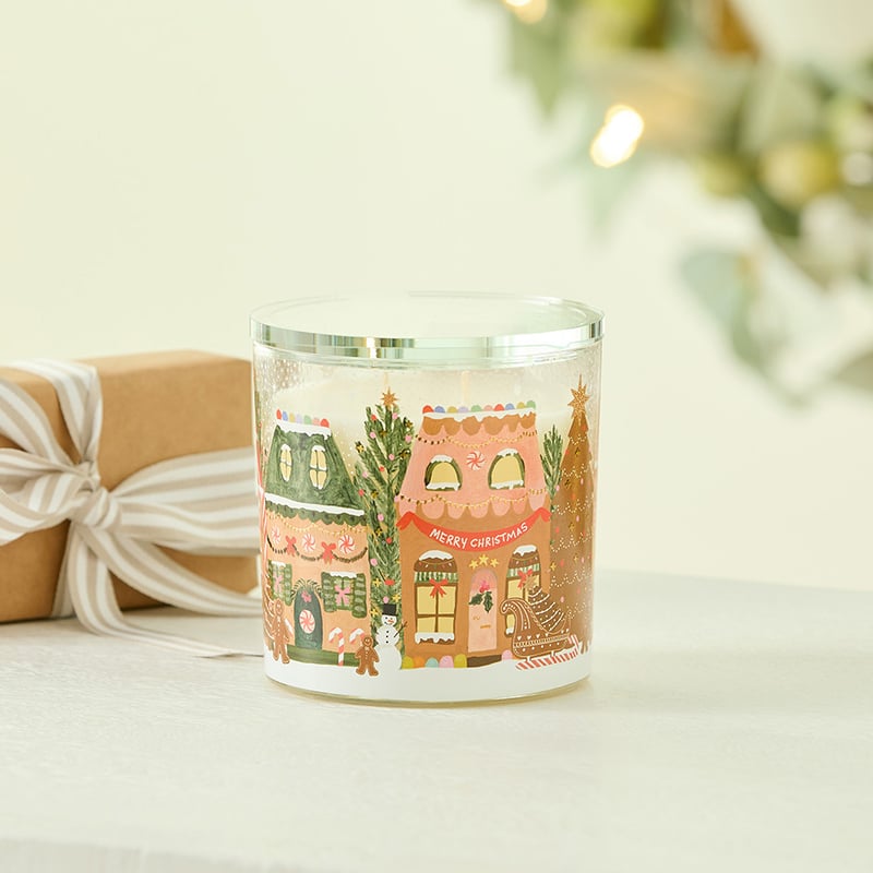 Christmas Gingerbread House Candle 400g