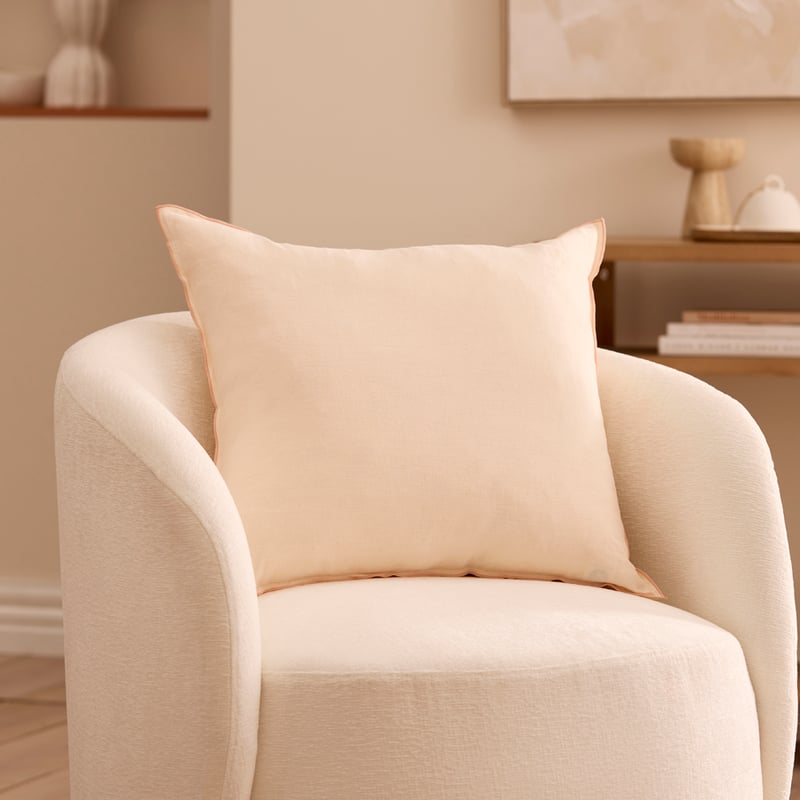 Lilford Bisque Linen Cushion