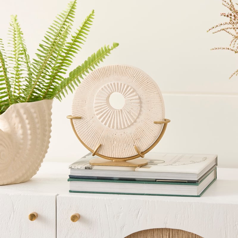 Travertine White Medallion Sculpture