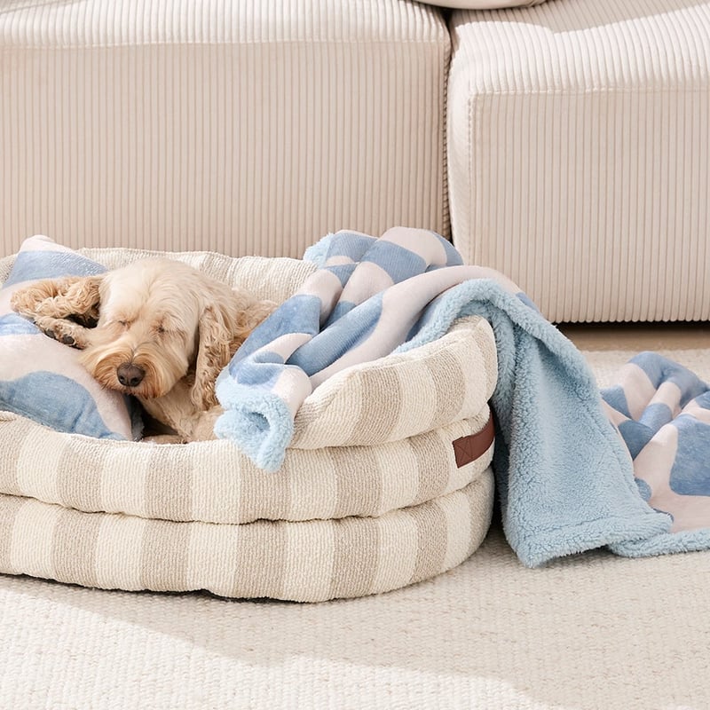 Maisy Blue Wave Pet Blanket
