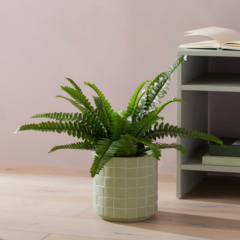 Embossed Soft Green Check Pot