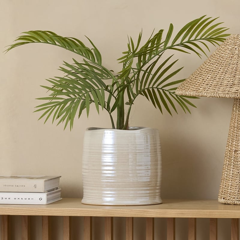 Lustre Pearl Pot