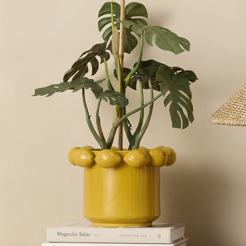 Lemon Yellow Pot