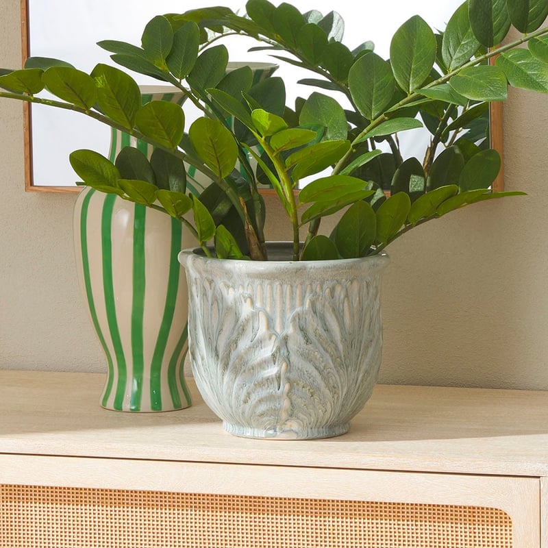 Lilah Light Blue Leaf Pot