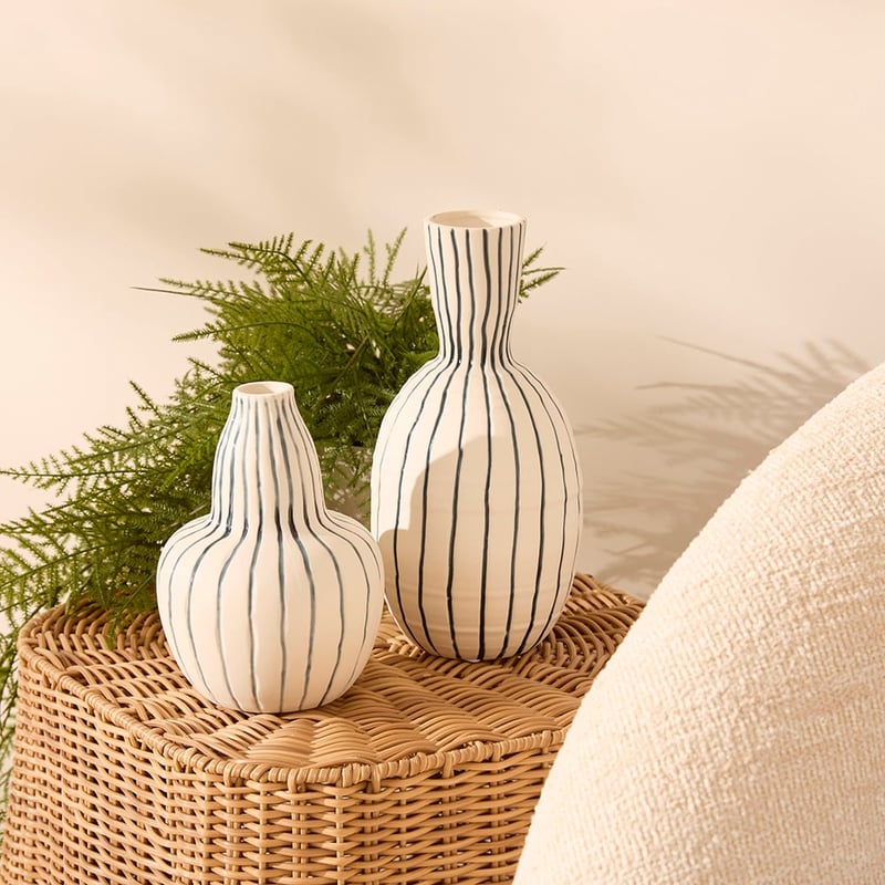 Elio Stripe White & Blue Belly Vase