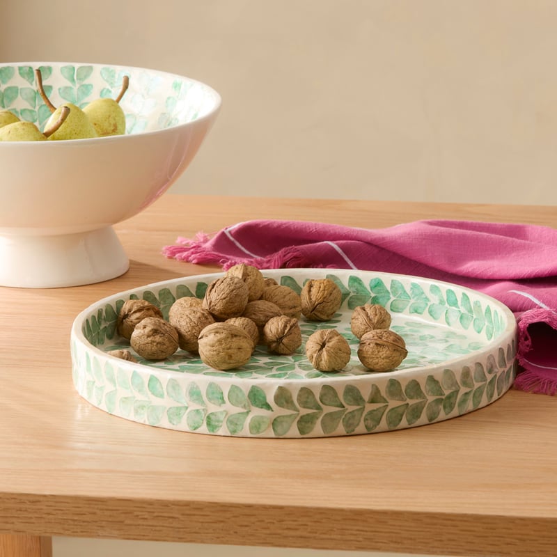 Sicily Capiz Green Vine Round Tray