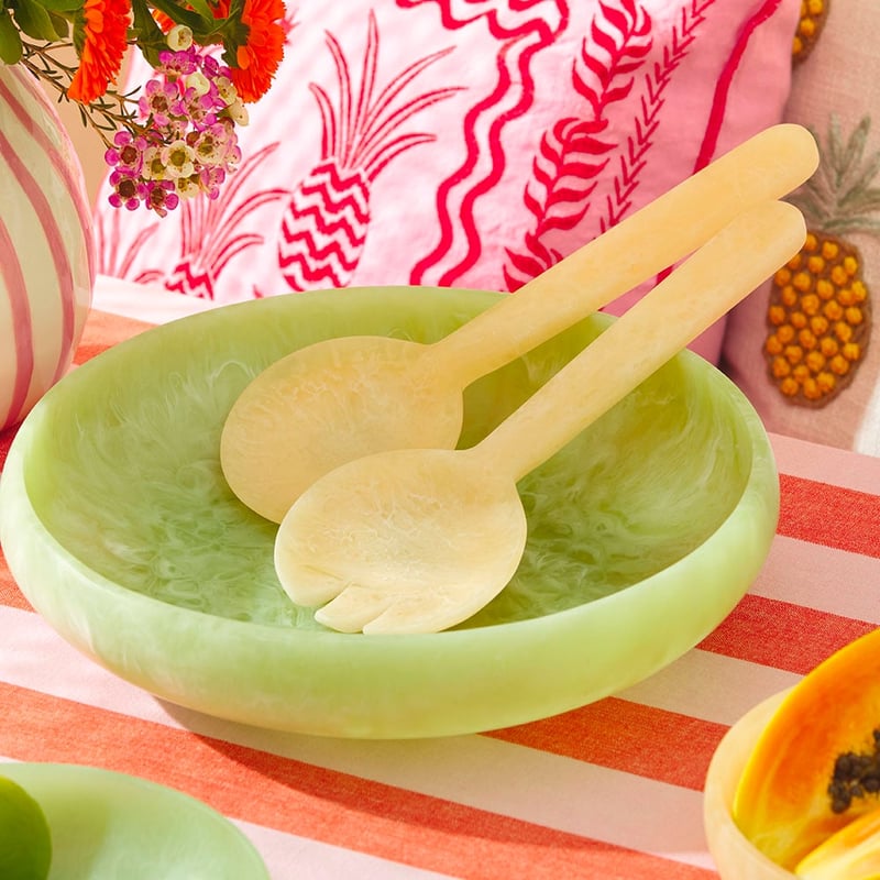 Calypso Matte Green Resin Large Serving Bowl