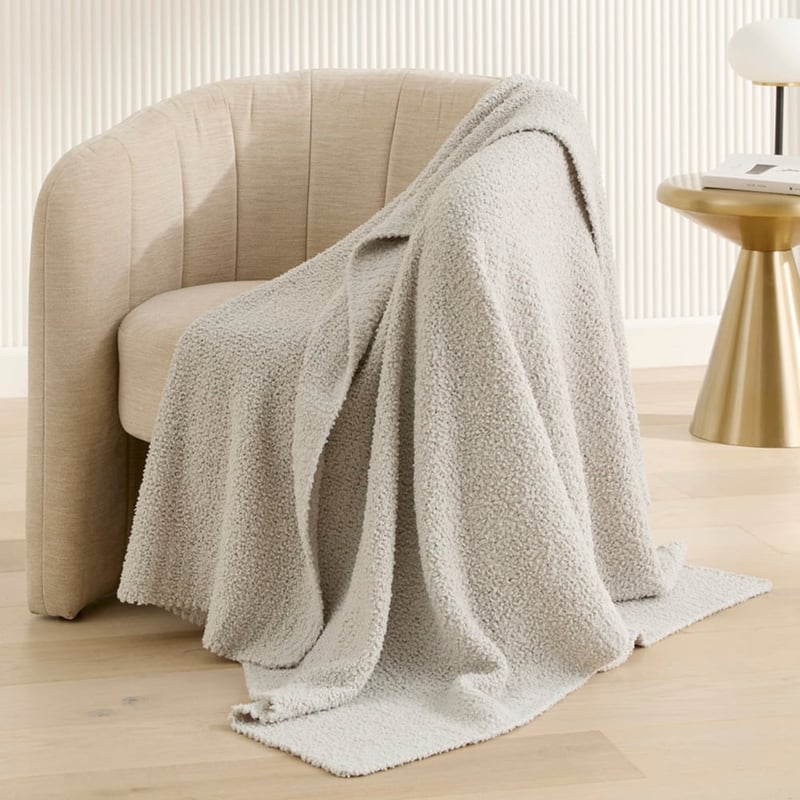 Manhattan Light Grey Boucle Throw