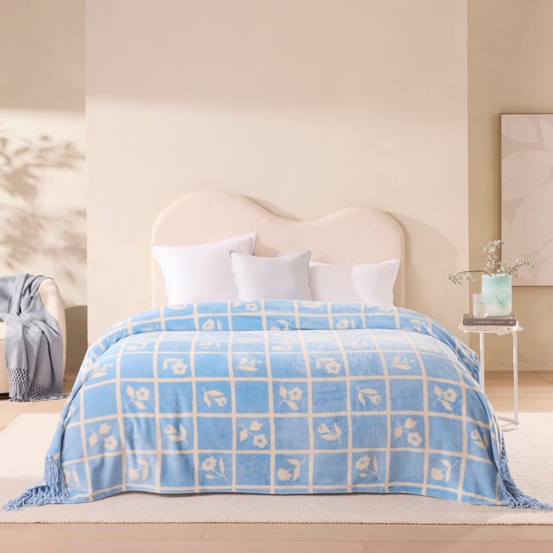 Supersoft Blue Floral Check Blanket
