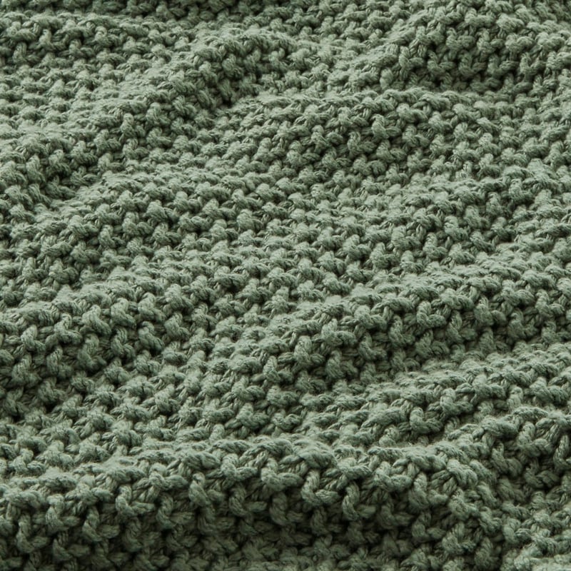 Hallstatt Lilypad Chunky Knit Throw