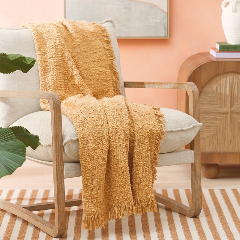 Leiden Tobacco Boucle Throw