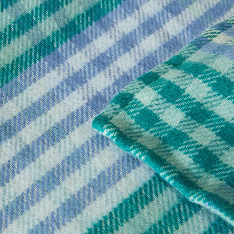 Alexia Jewels Check Blanket