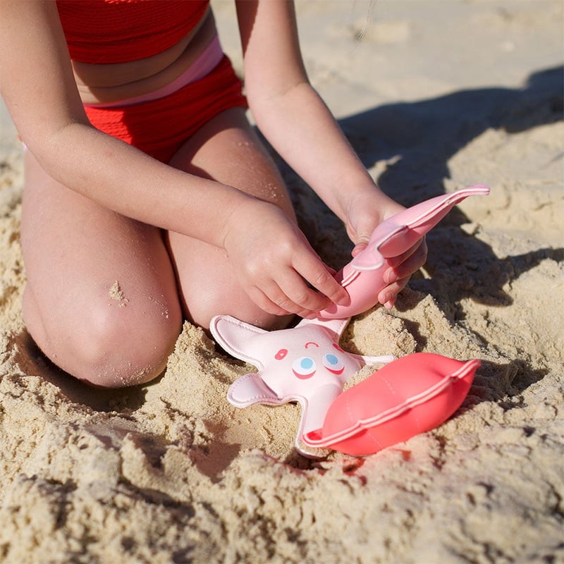 Melody The Mermaid Neon Strawberry Dive Buddies