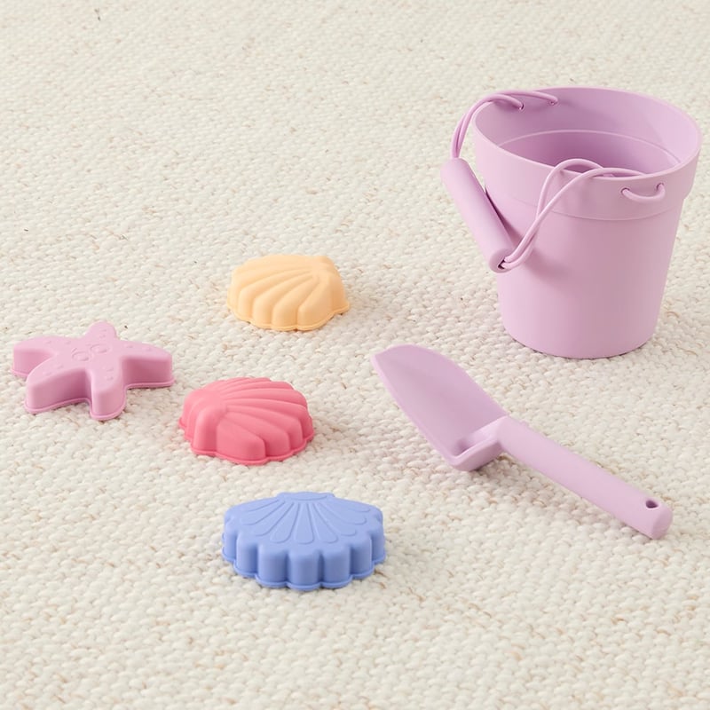 Shells Bucket & Spade Set