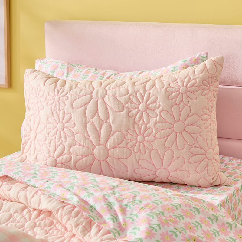 Daisy Soft Blush Quilted Quilt Cover Set