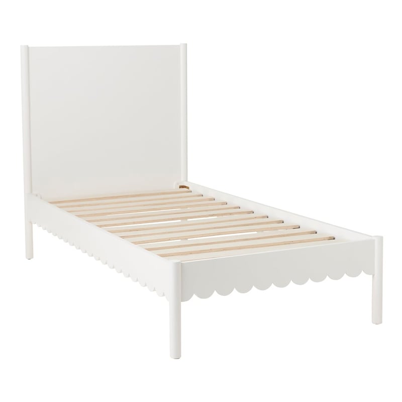 Sadie Scallop White Full Bed