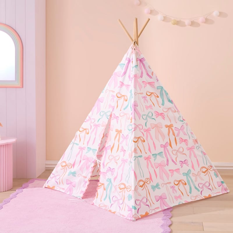Bows Teepee