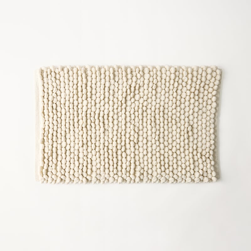 Chunky Bobble Natural Bath Mat