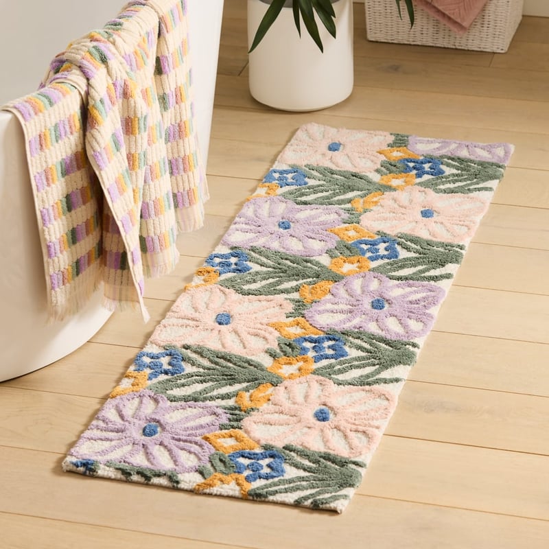 Fresh Flowers Natural Multi Bath Runner