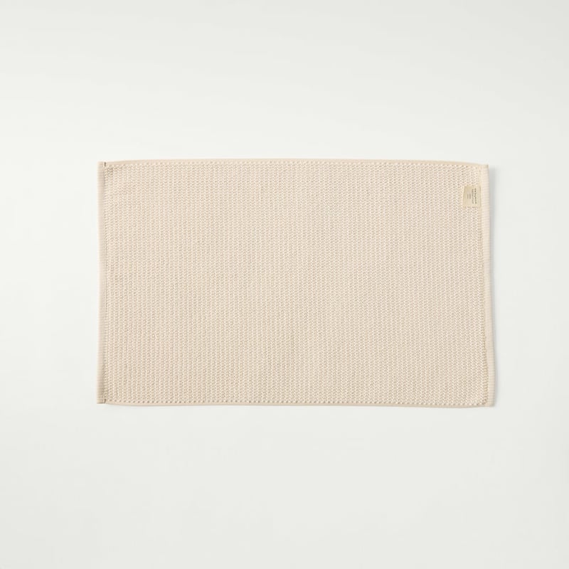 European Collection White & Natural Bath Mat