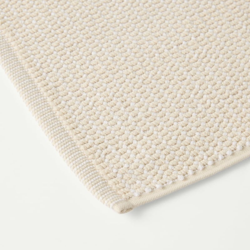 European Collection White & Natural Bath Mat